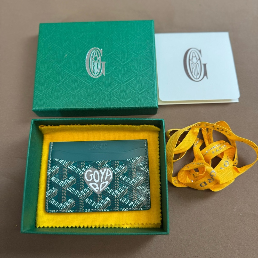 goyard Card case (limited edition)